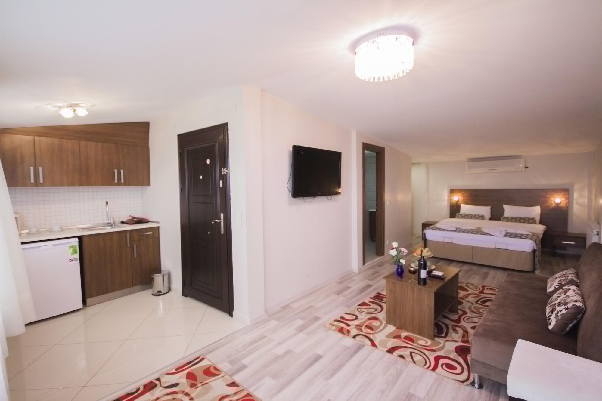 Carina Apart Hotel Istanbul Exterior photo