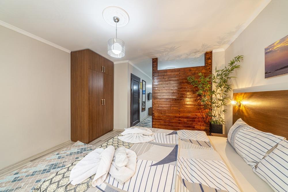 Carina Apart Hotel Istanbul Exterior photo